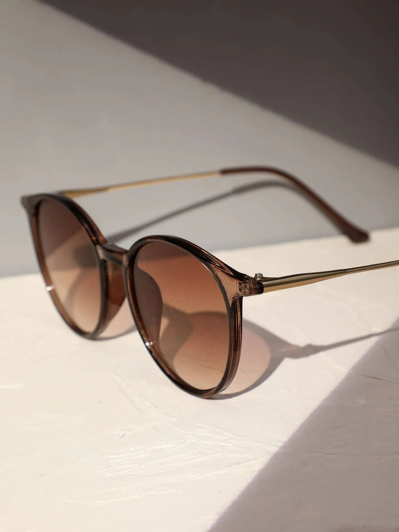1pc Tinted Lens Sunglasses