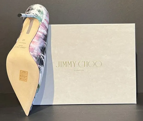 40 Jimmy Choo Pumps