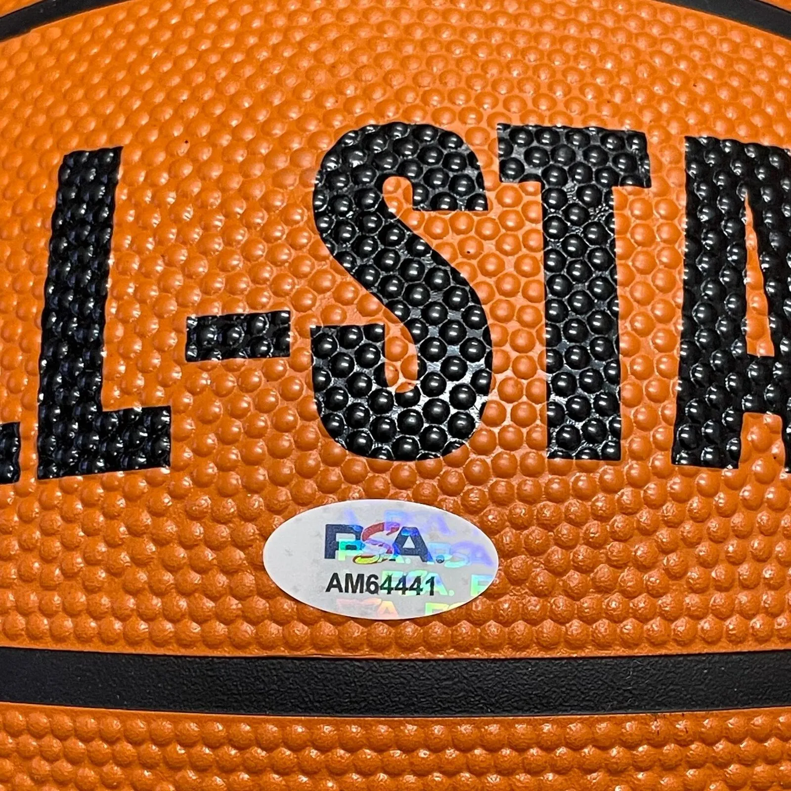 AJ Hoggard signed Basketball PSA/DNA Autographed