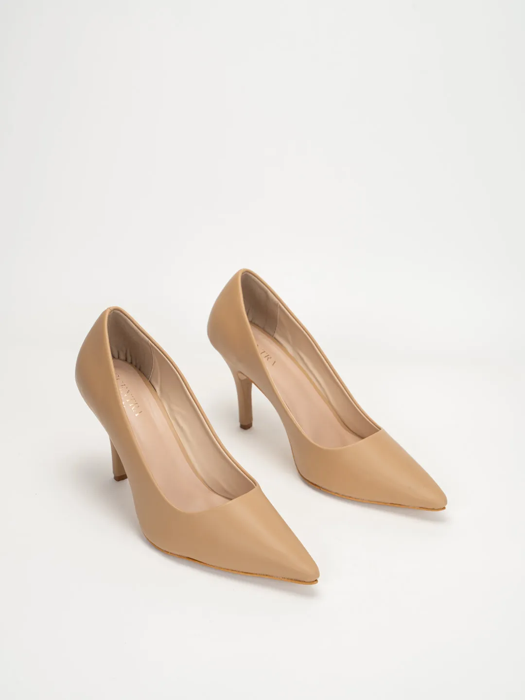 Belle Classic Pumps