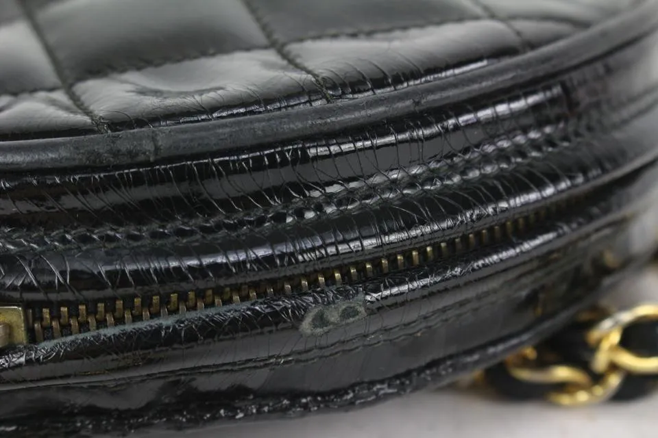 Chanel Black Quilted Patent Leather Round Tassel Clutch with Chain 823cas17