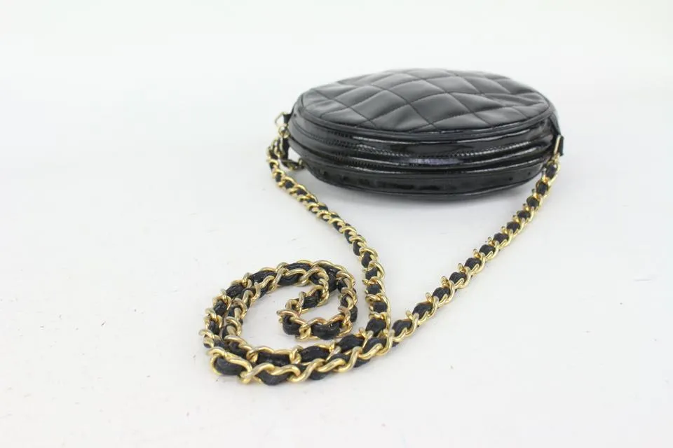 Chanel Black Quilted Patent Leather Round Tassel Clutch with Chain 823cas17