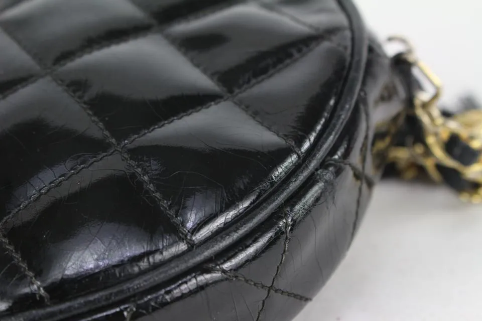 Chanel Black Quilted Patent Leather Round Tassel Clutch with Chain 823cas17