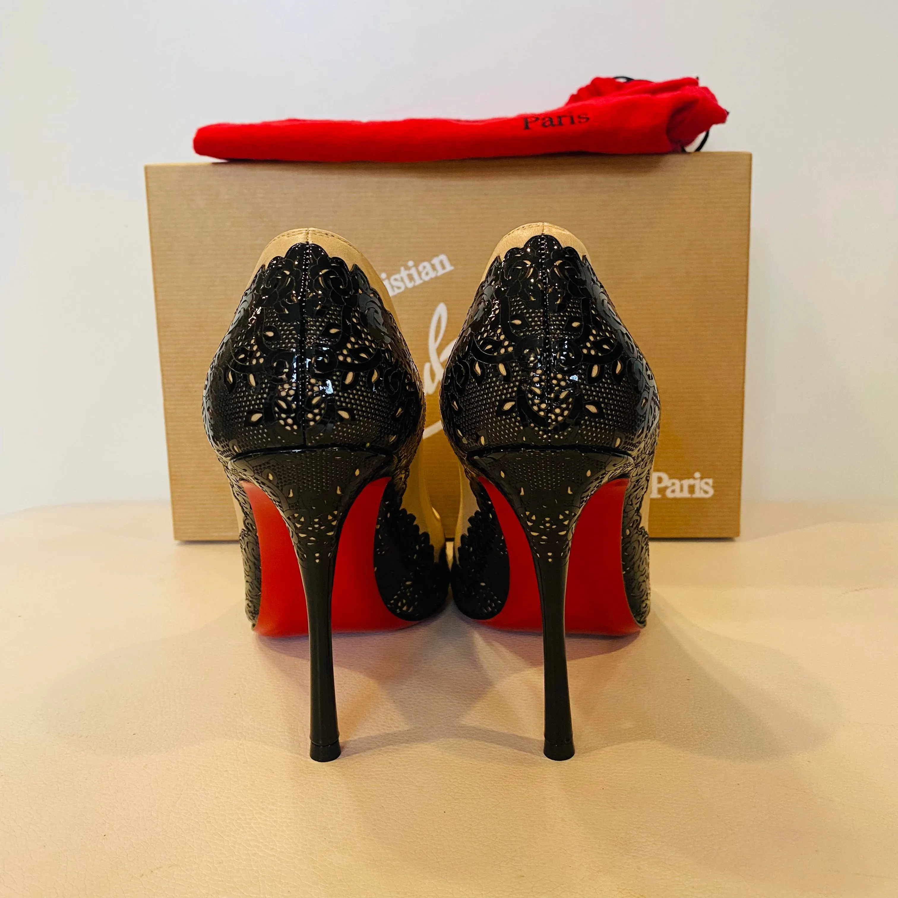 Christian Louboutin Muchapump 100 Patent /Nappa Leather Black/Nude Pumps 37.5 NEW IN BOX