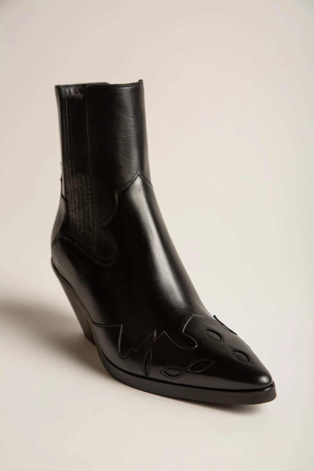 ENFANTS RICHES DÉPRIMÉS | MIDNIGHT COWBOY BOOTS