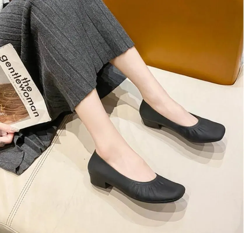 Flat Shoes Women's Summer Casual Wear Thick Heels Square Toe Anti Slip Thickened Shallow Cut Single Shoe  Women's Shoes