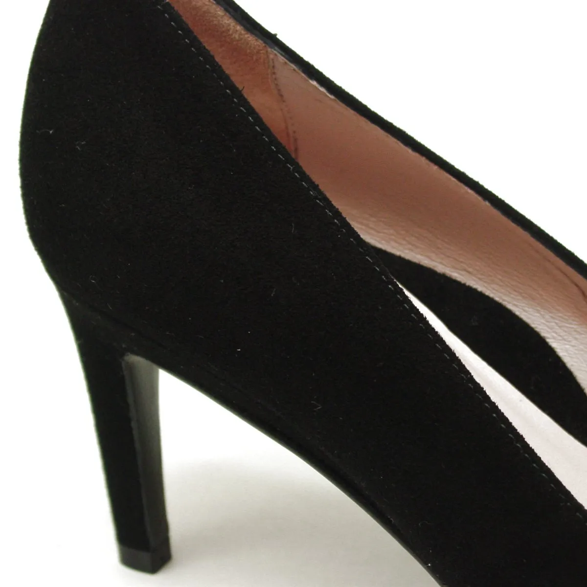 Gabriela - Black Suede