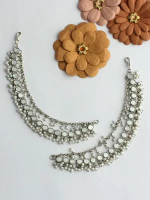 Keesha Mirror Ear Chain