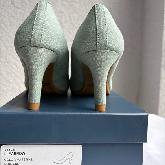 Lori Goldstein Collection Women's Washed Linen Pumps Frosted Mint Size 8.5M