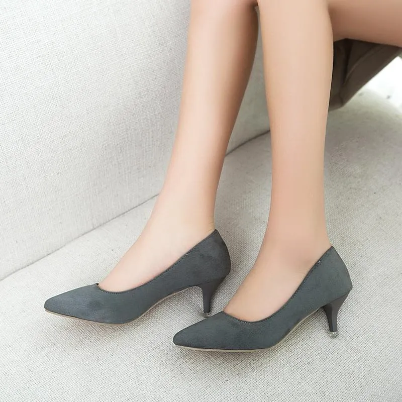 Low Grey Pumps