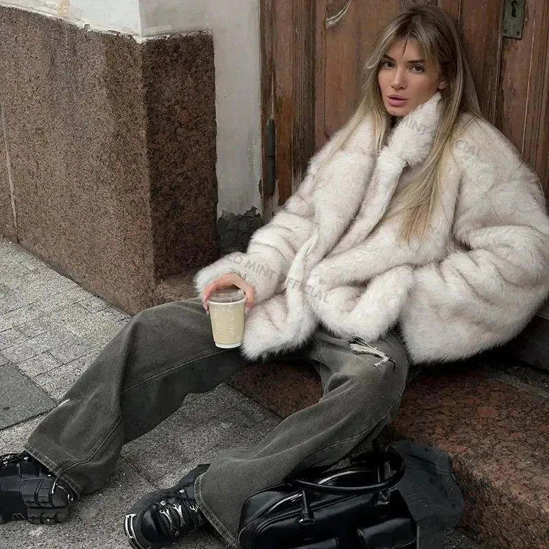 Luxury Faux Fur Gradient Oversized Coat – Chic Winter Fashion for Women