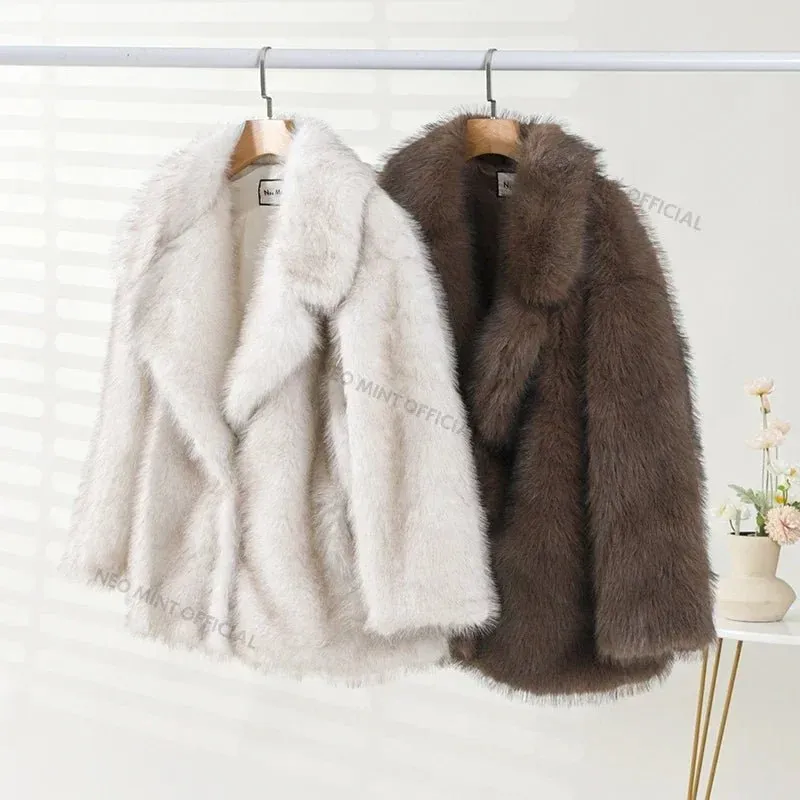Luxury Faux Fur Gradient Oversized Coat – Chic Winter Fashion for Women