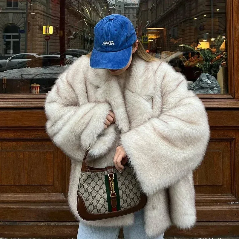 Luxury Faux Fur Gradient Oversized Coat – Chic Winter Fashion for Women