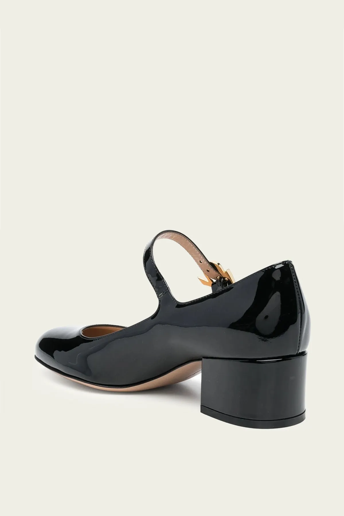 Mary Ribbon Patent Leather Pump in Black
