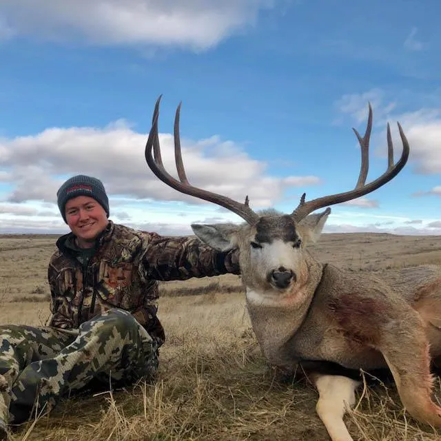 Milk River Outfitters - 5 Day DIY Ranch House Deer Camp