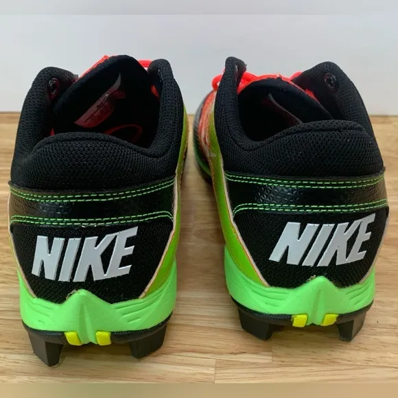 NEW Nike 6 Youth Kids Orange Green Soccer Cleats