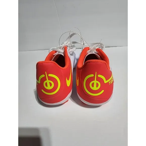 New Nike Tiempo Legend 9 Club White Kids Soccer Futbol Cleats Size 5Y 5.5Y 6Y