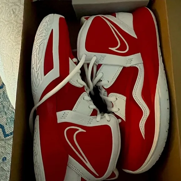 New - Youth Size 7Nike Kyrie Infinity TB Basketball Shoes DX6653-602Red/white
