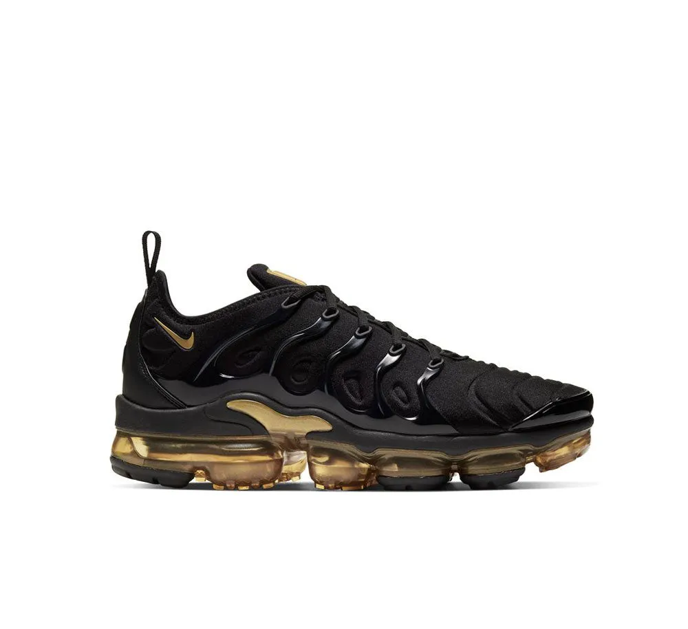 NIKE AIR VAPORMAX PLUS