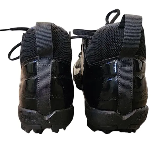 NIKE Alpha Fastflex Cleats Black and White Mens 9.5 Sports Athletic Football