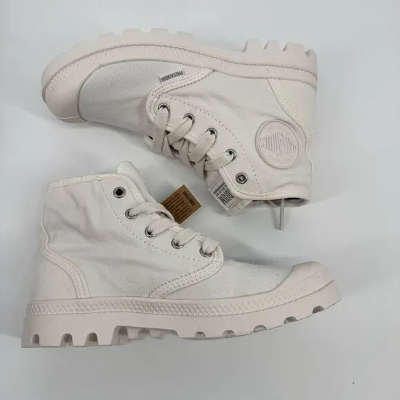 Palladium Boots Women's Pampa Hi Boot - Star White Size 6.5 New in Box
