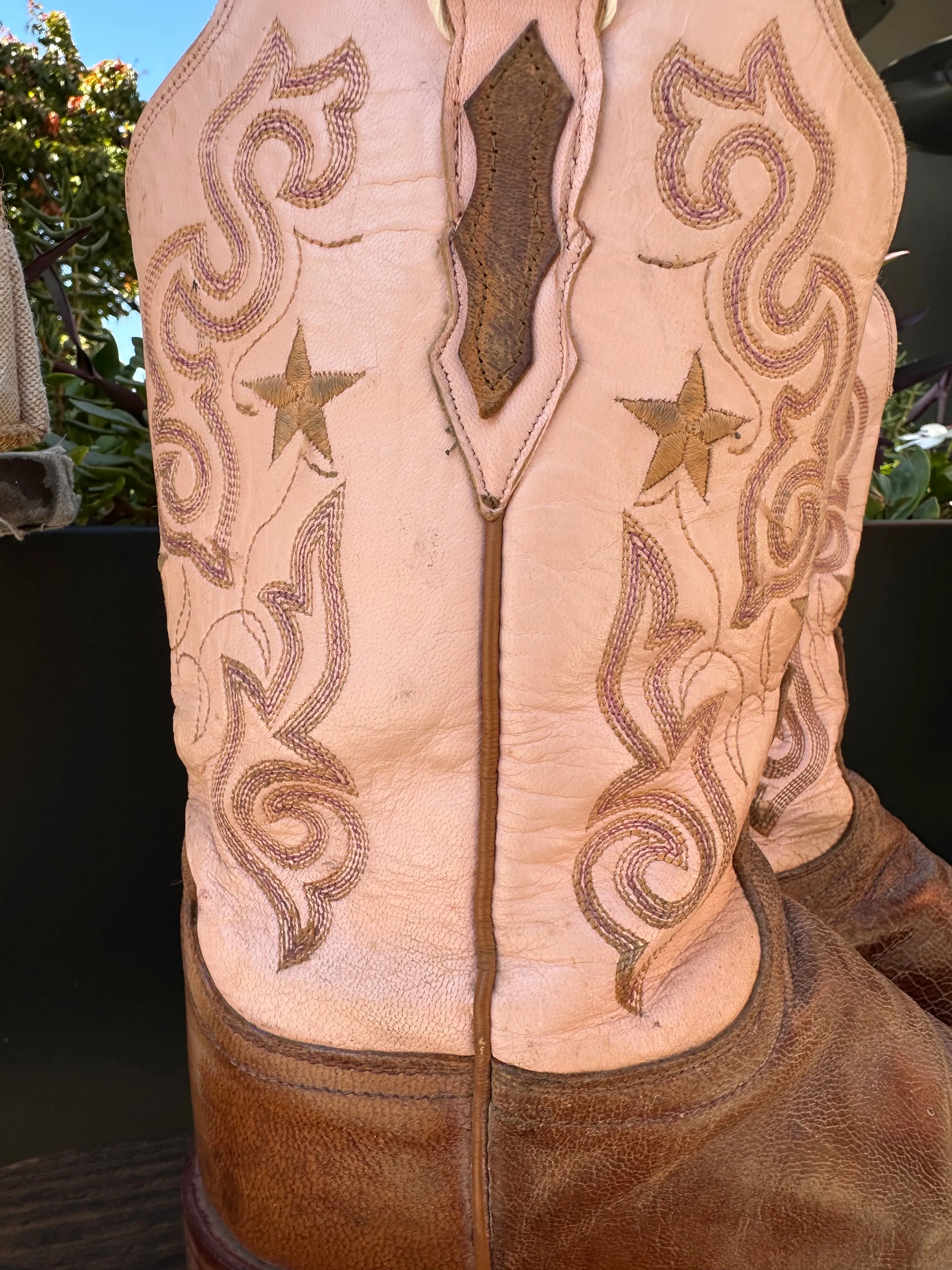 Resale Deals 1883 by Lucchese 2000 Brown/Pink Western Cowgirl Boots Size 9C