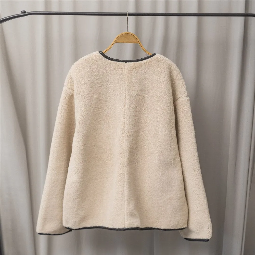 Round Neck Lamb Integrated Metal Buckle Short Coat