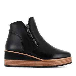 SATAY - BLACK LEATHER