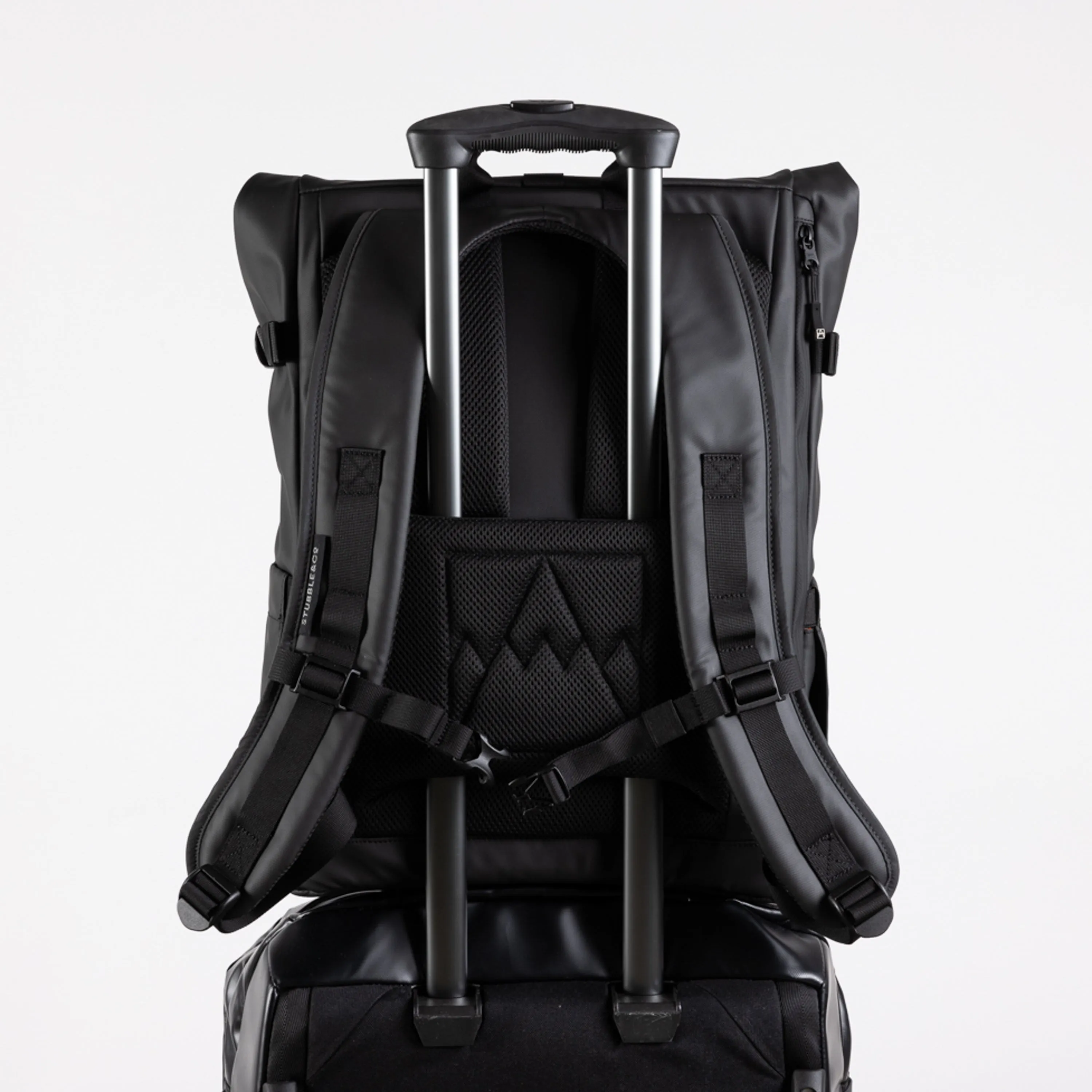 The Roll Top 20L   Shoulder Bag