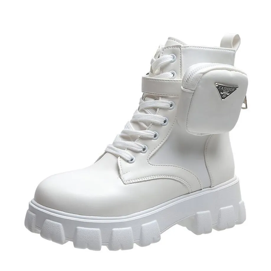 Thick-soled wallet women's boots winter new patent leather women's boots lace up motorcycle boots