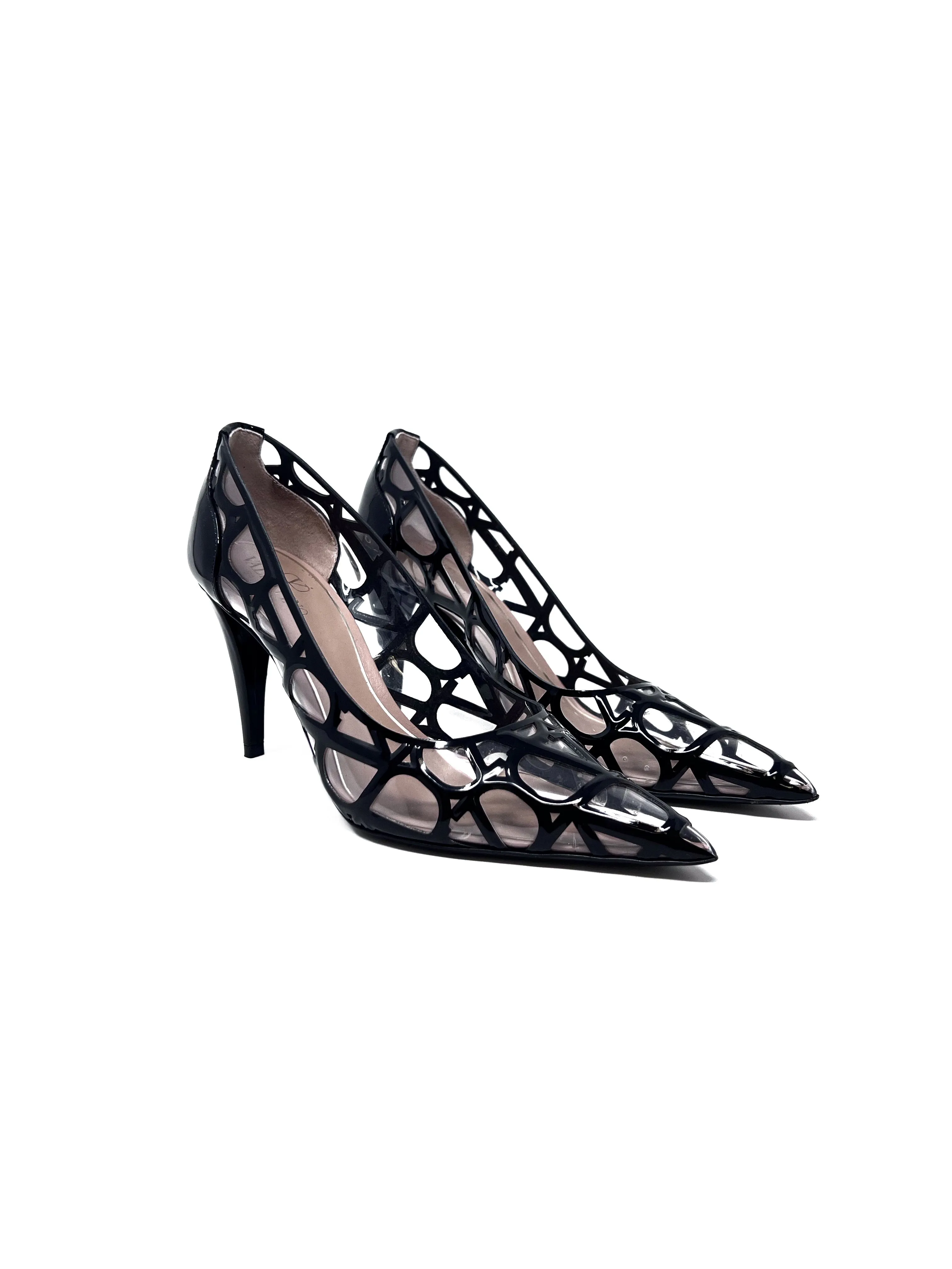 Valentino Size 36 VLogo Vinyl & Patent Pump