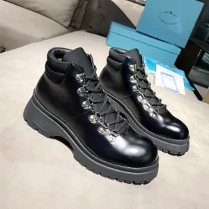 Women Casual Rivets Thick Heel Platform Ankle Boots
