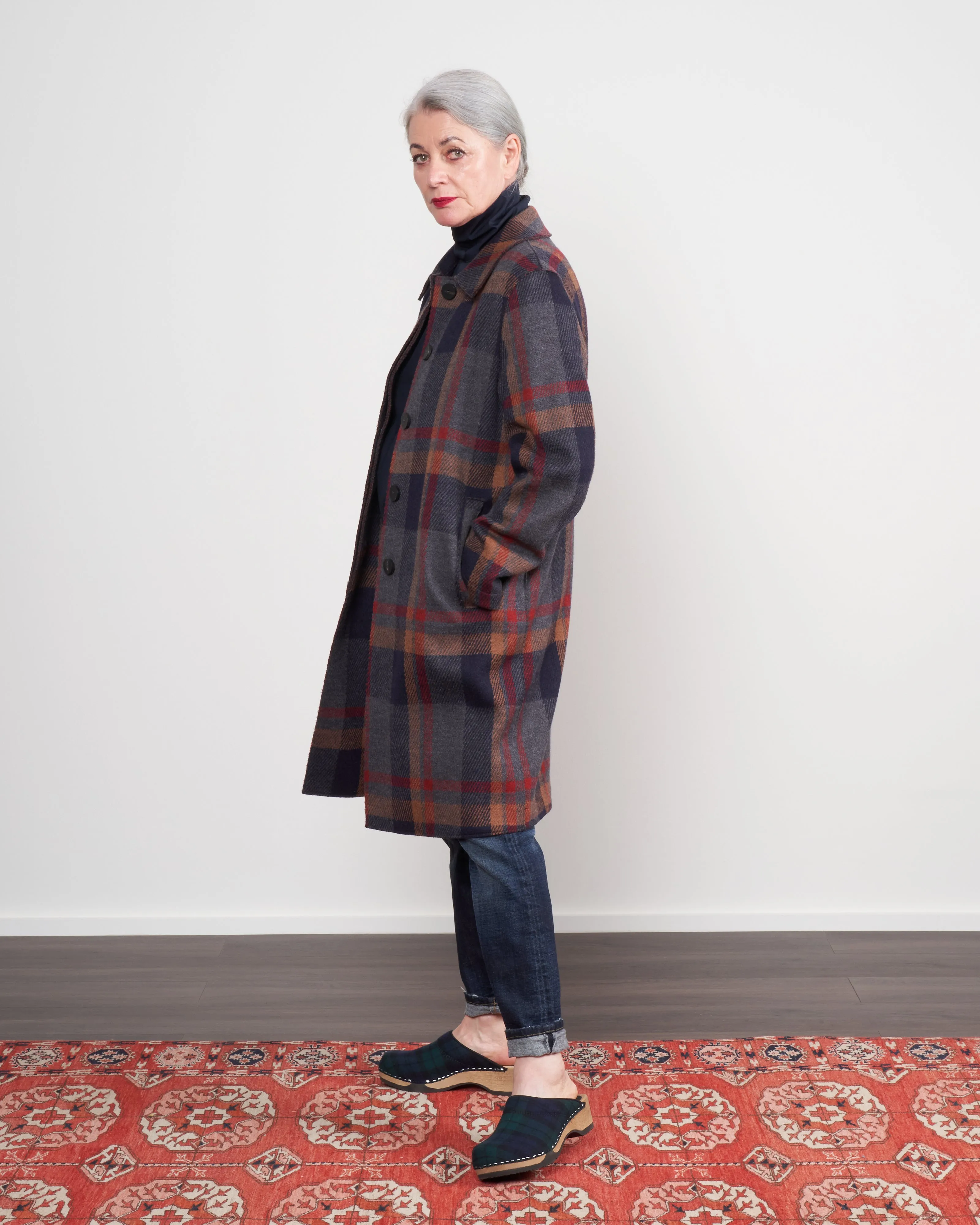 women fly front coat - grey tartan