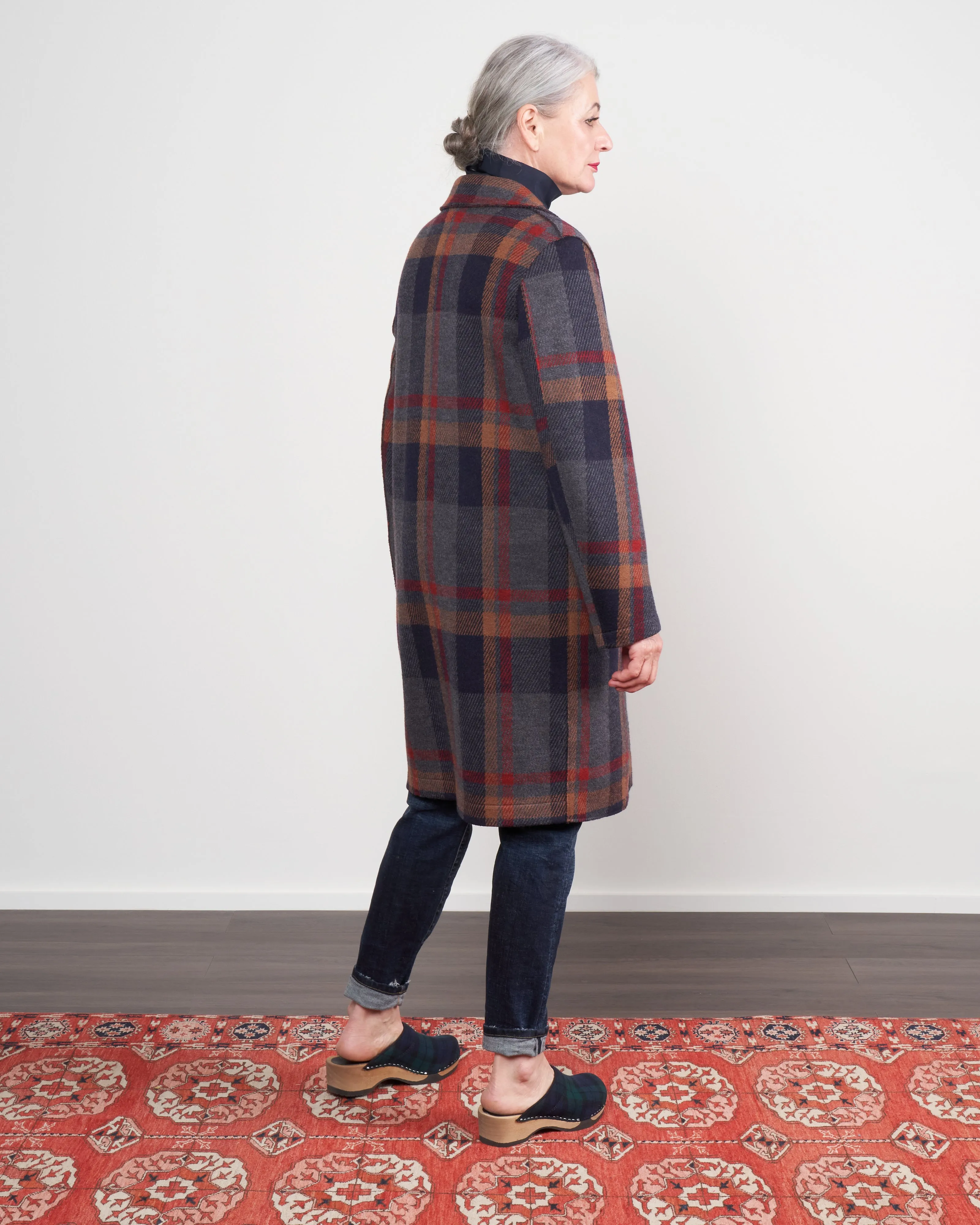 women fly front coat - grey tartan