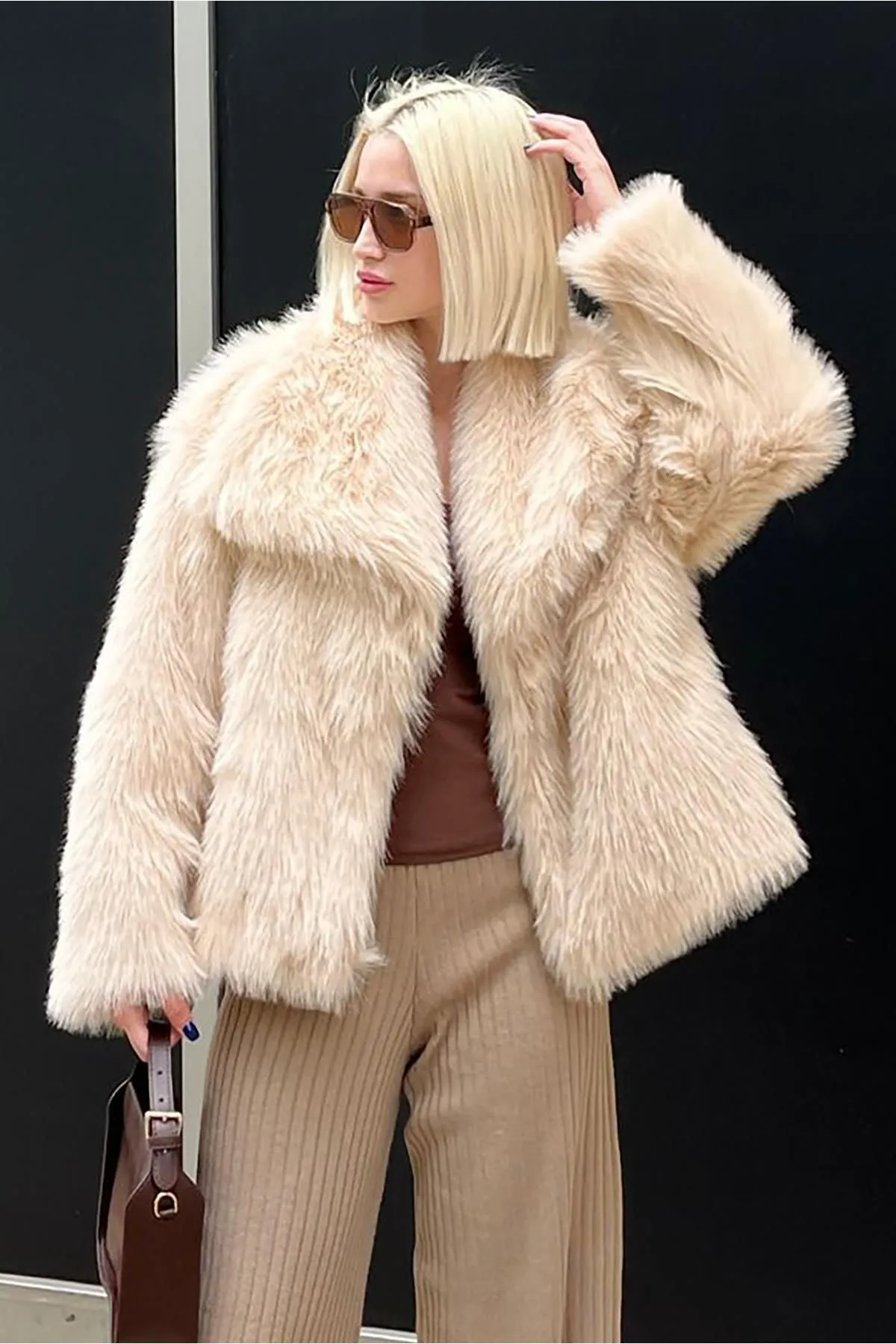 Women's Smoked Textured Faux Fur Coat