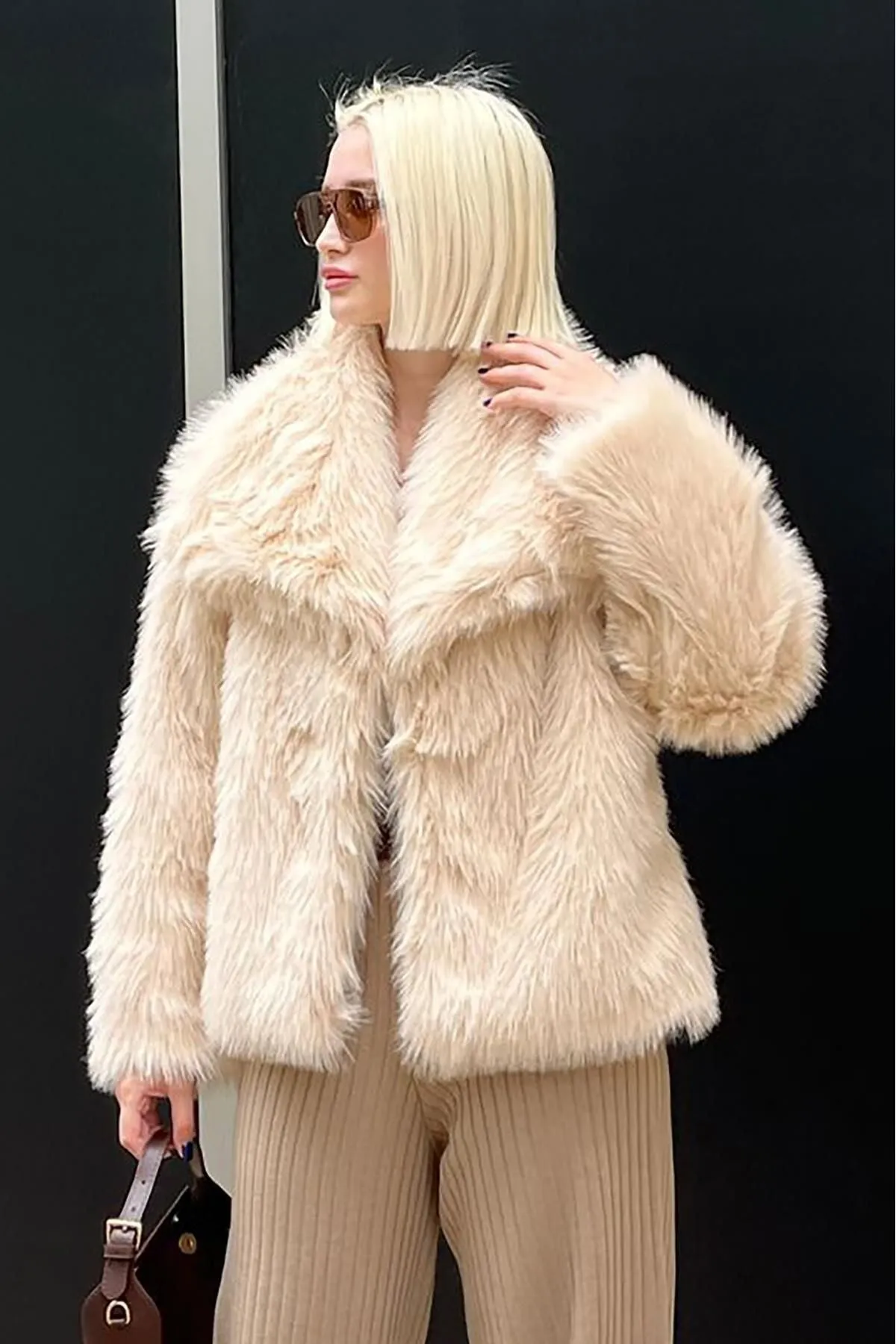 Women's Smoked Textured Faux Fur Coat